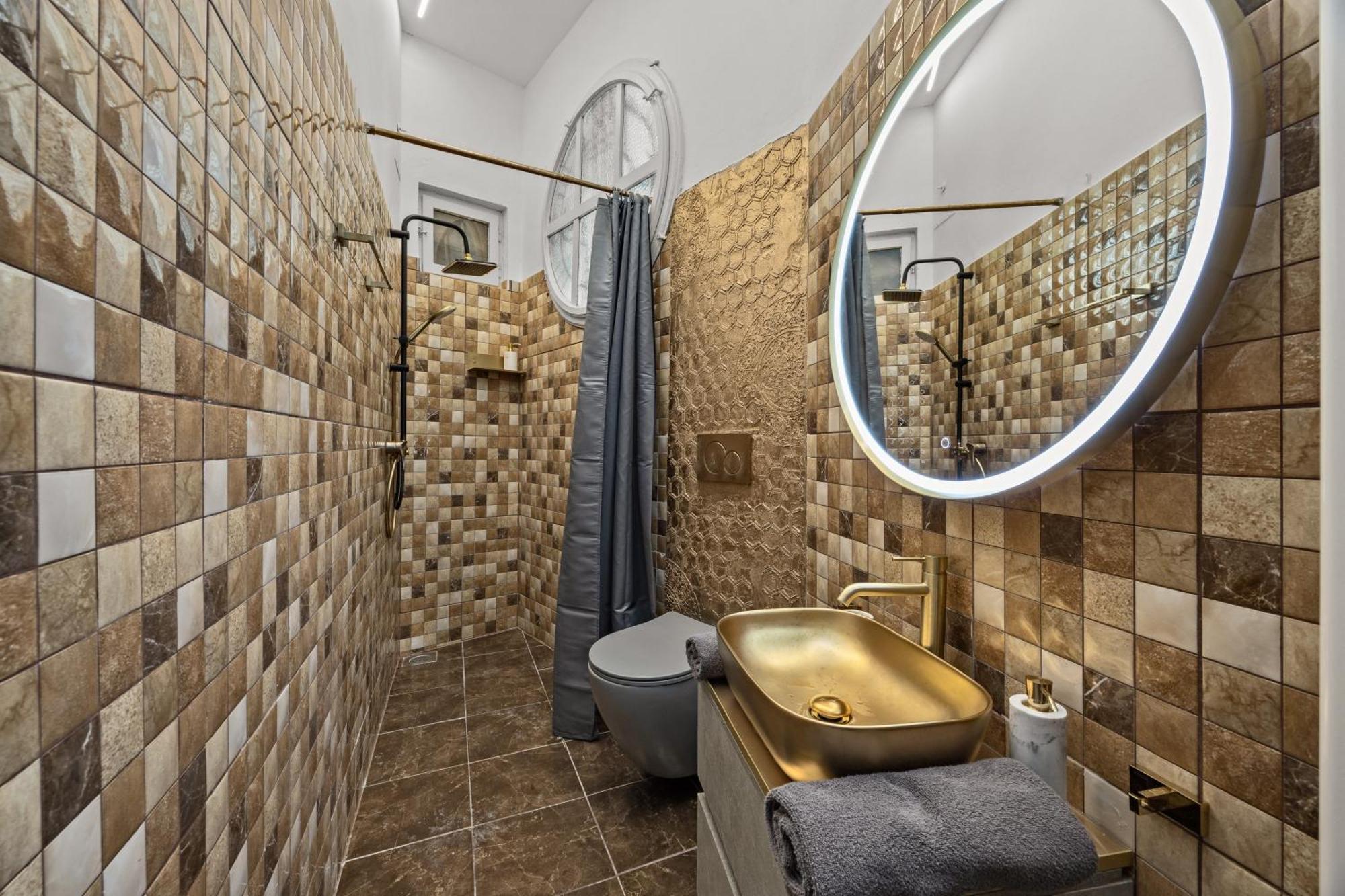 Villa Muenz Luxurious Residence Pula Exterior photo